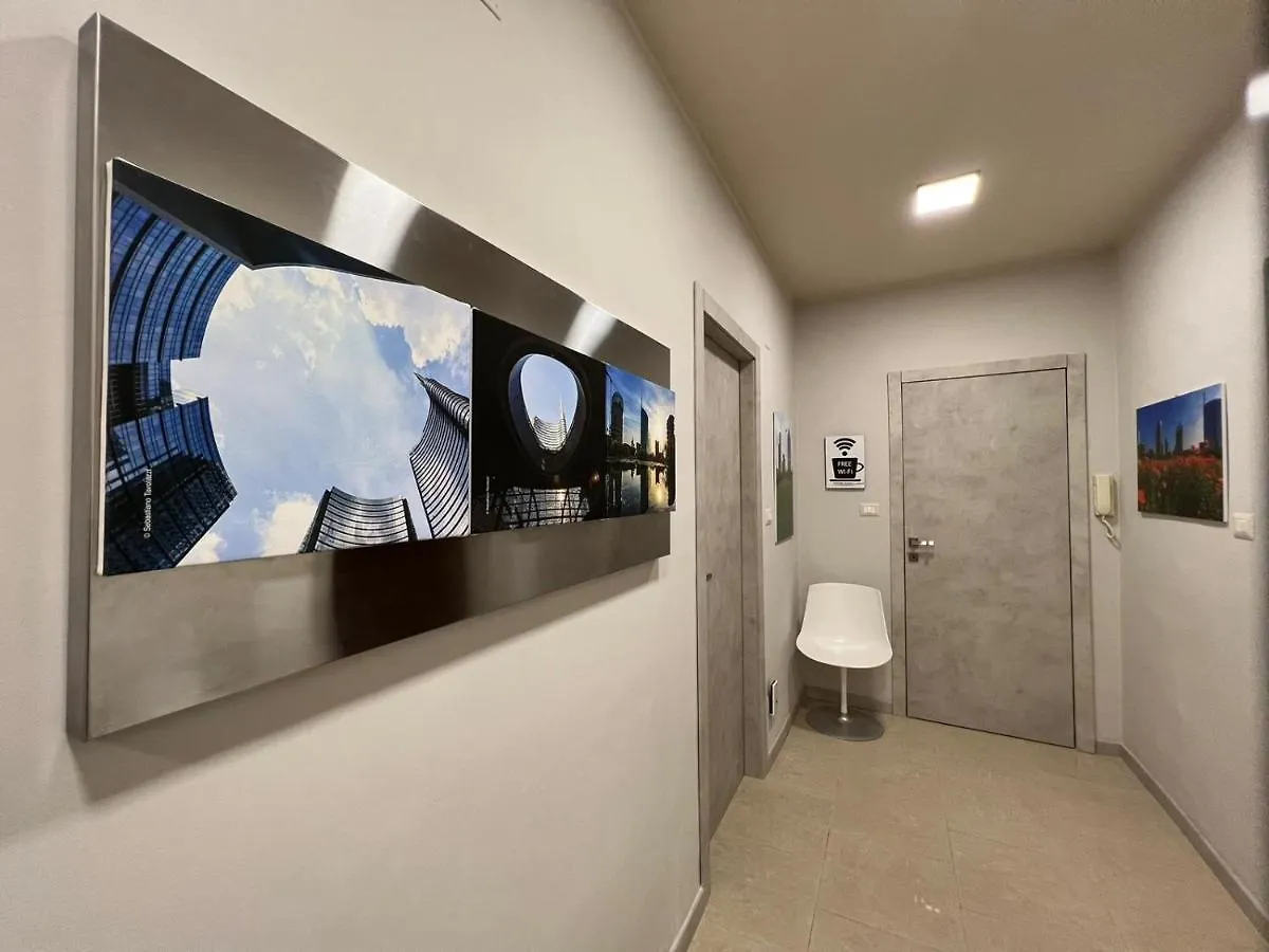 Imhome - Cadorna House Milan 2*,