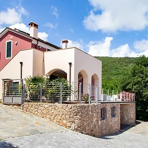 suite-con-vista.hotelitalianriviera.com/