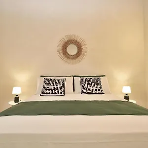  Apartment La Casa Dei Limoni Con Piscina Italy