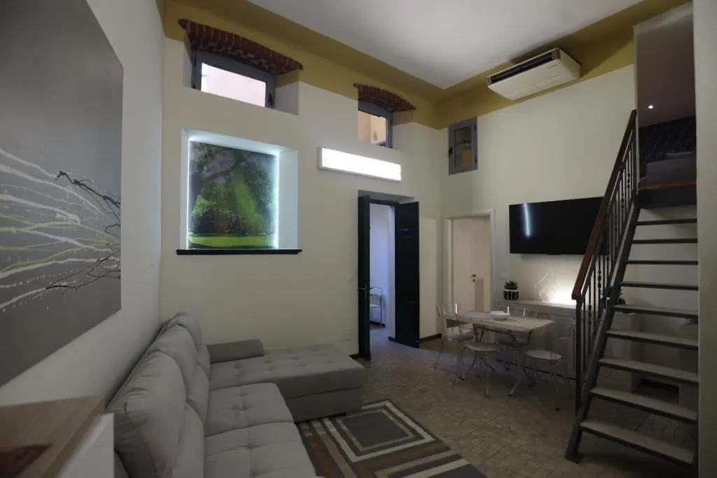 ** Affittacamere Imhome - Cadorna House Milano Italia